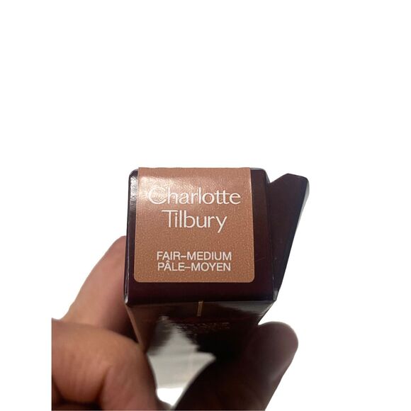 Charlotte Tilbury Hollywood Contour Wand in Fair-Medium - Picture 2 of 2